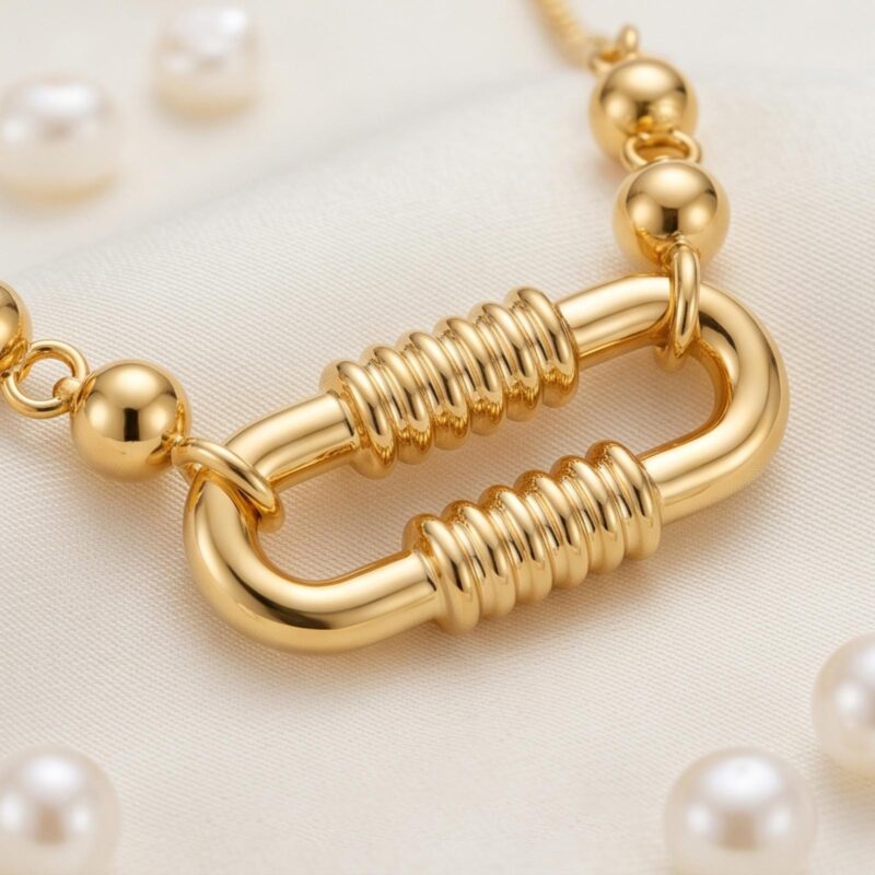 Alternative view of Luxury 18K Gold Necklace Collection Featuring Beautiful Designs and Refined Gold Craftsmanship at Bafleh Jewellery