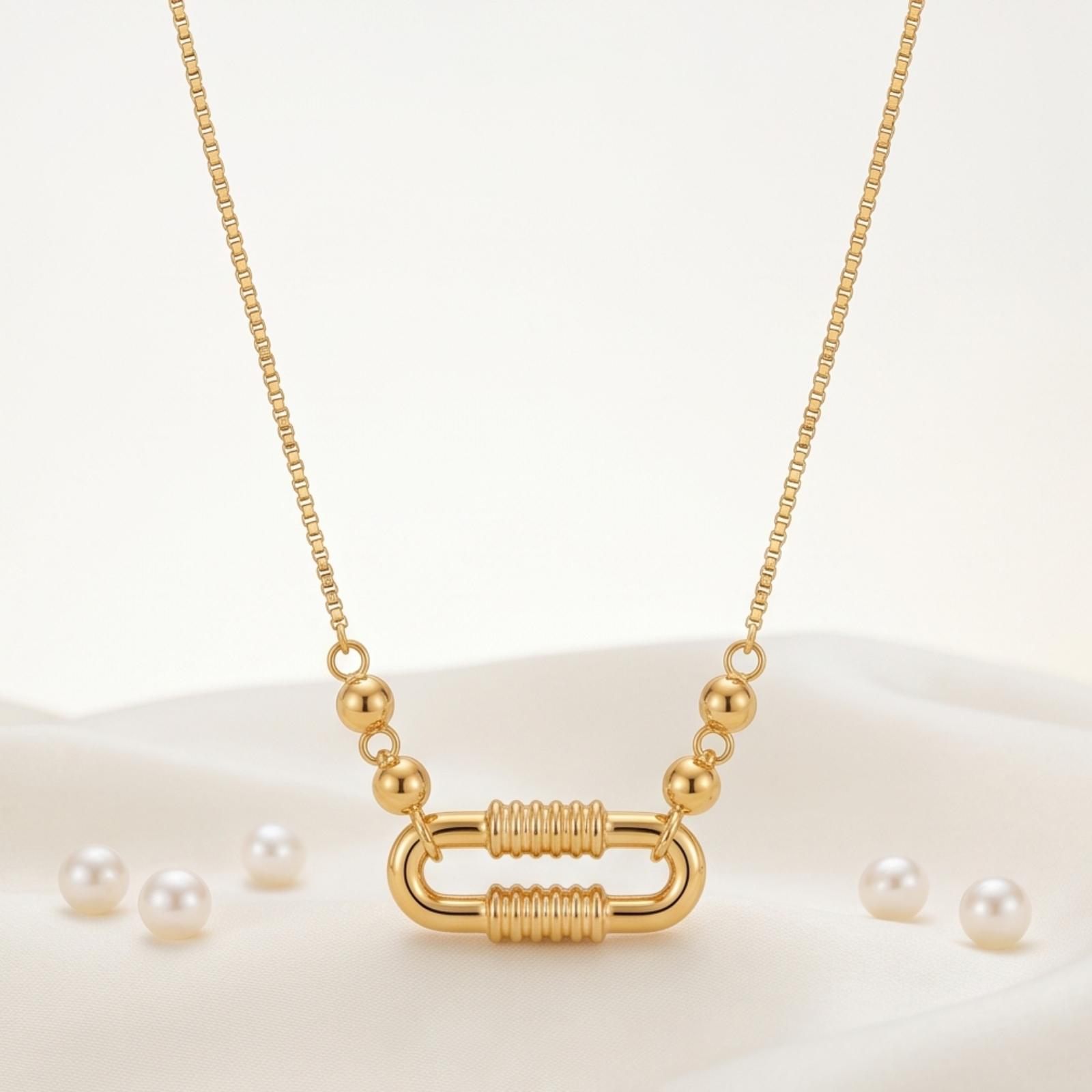 Luxury 18K Gold Necklace Collection Featuring Beautiful Designs and Refined Gold Craftsmanship at Bafleh Jewellery - Image 5