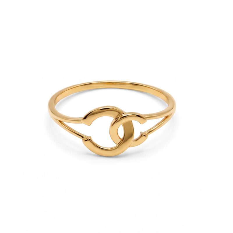 Sophisticated 18K Gold Ring Crafted for Modern Elegance and Timeless Beauty Available at Bafleh Jewellery