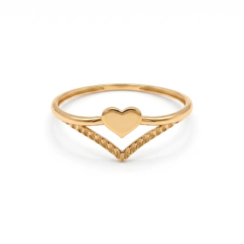 Exquisite 18K Gold Ring Designed with Refined Craftsmanship and Luxurious Appeal at Bafleh Jewellery