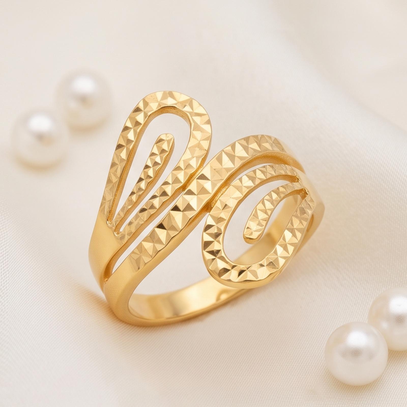 Classic 18K Gold Ring with Sophisticated Design and Brilliant Golden Finish Available from Bafleh Jewellery - Image 4