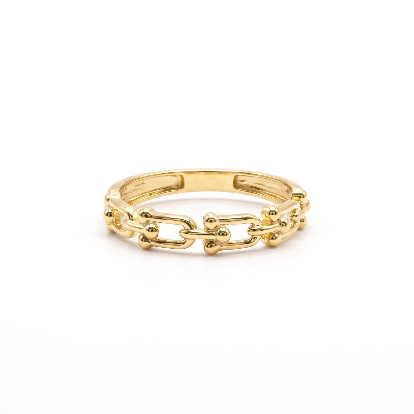 Luxury 18K Gold Ring Showcasing Fine Craftsmanship and Elegant Style for Modern Jewellery Lovers at Bafleh Jewellery