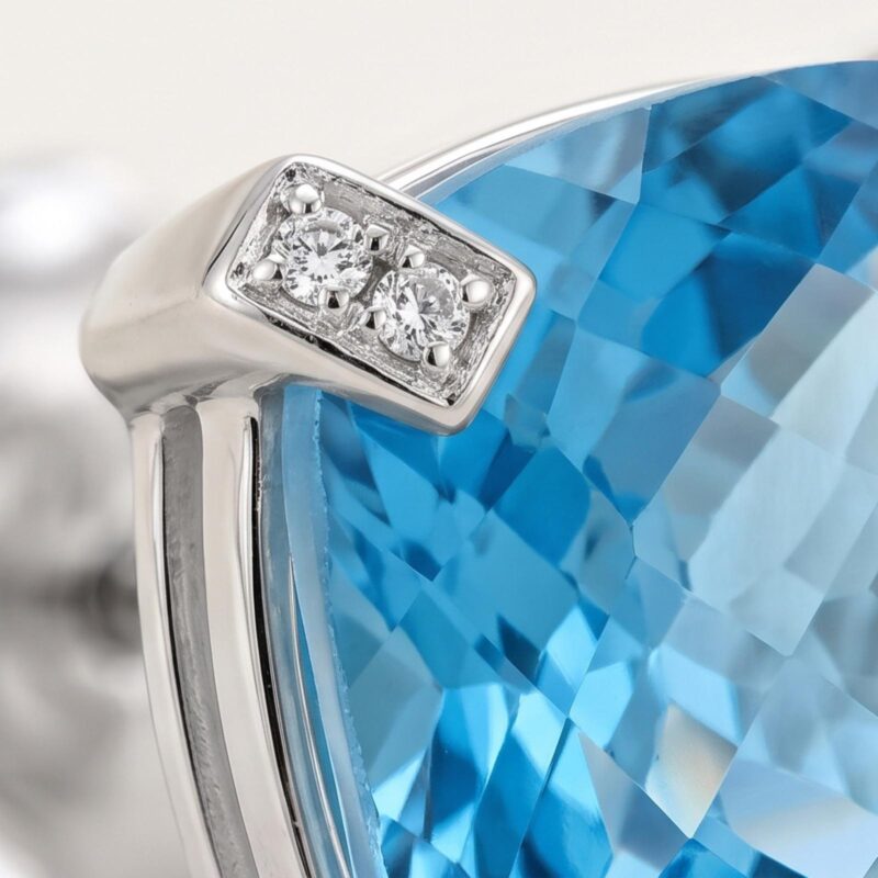 Alternative view of Elegant Natural Diamond Earrings in 18K Gold