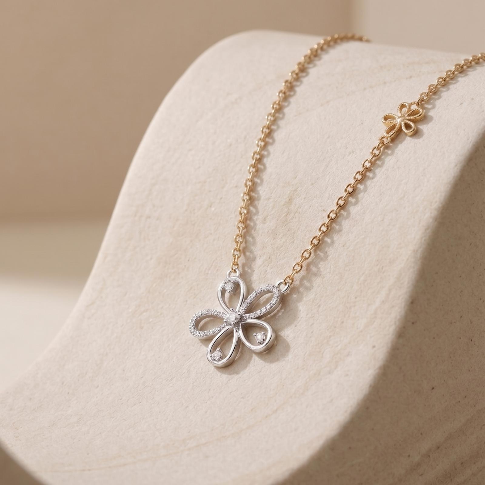 18K Yellow Gold Flower Shape Natural Diamond Necklace Bafleh Jewellery - Image 3