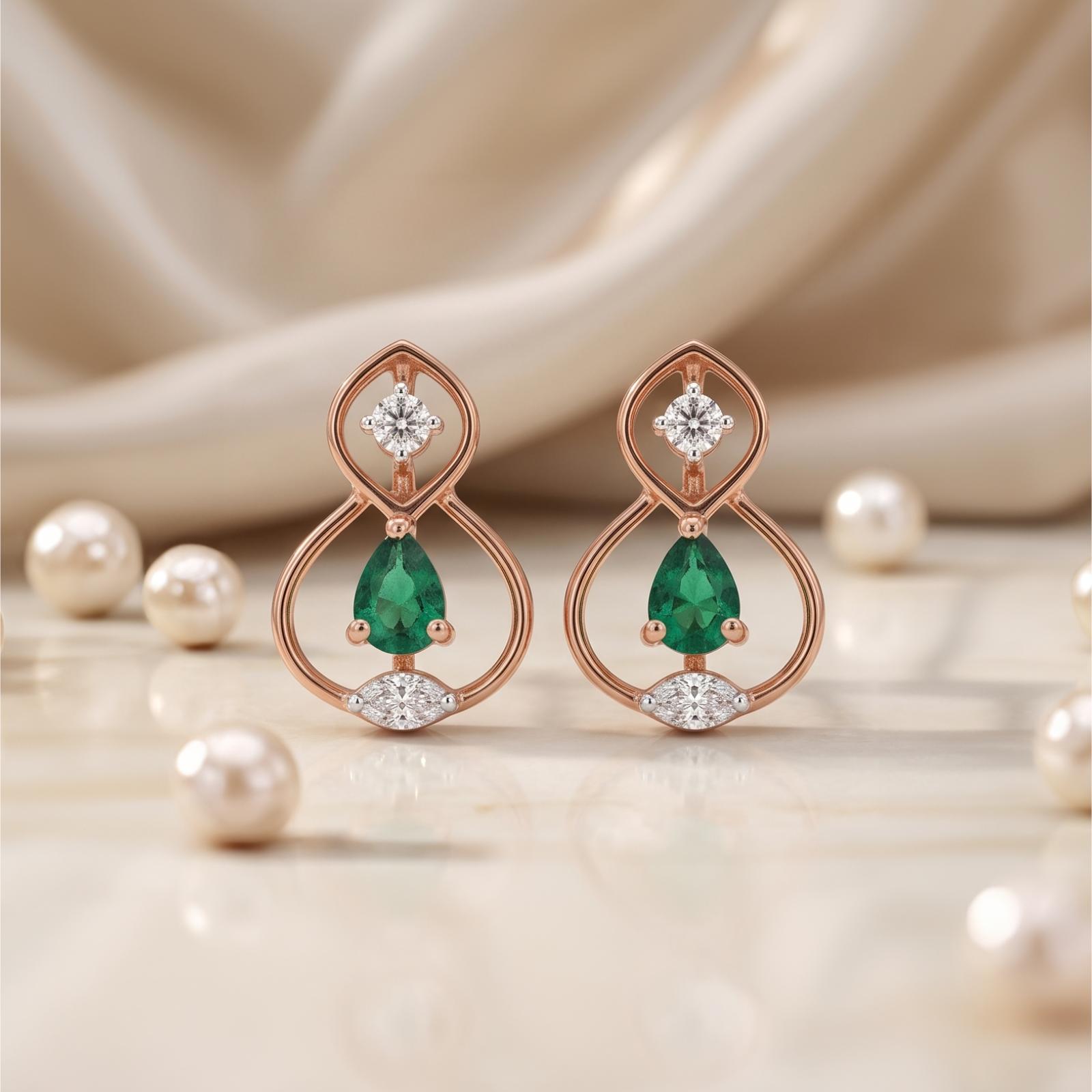 Timeless Emerald Radiance with Natural Diamonds in 18K Gold - Image 4