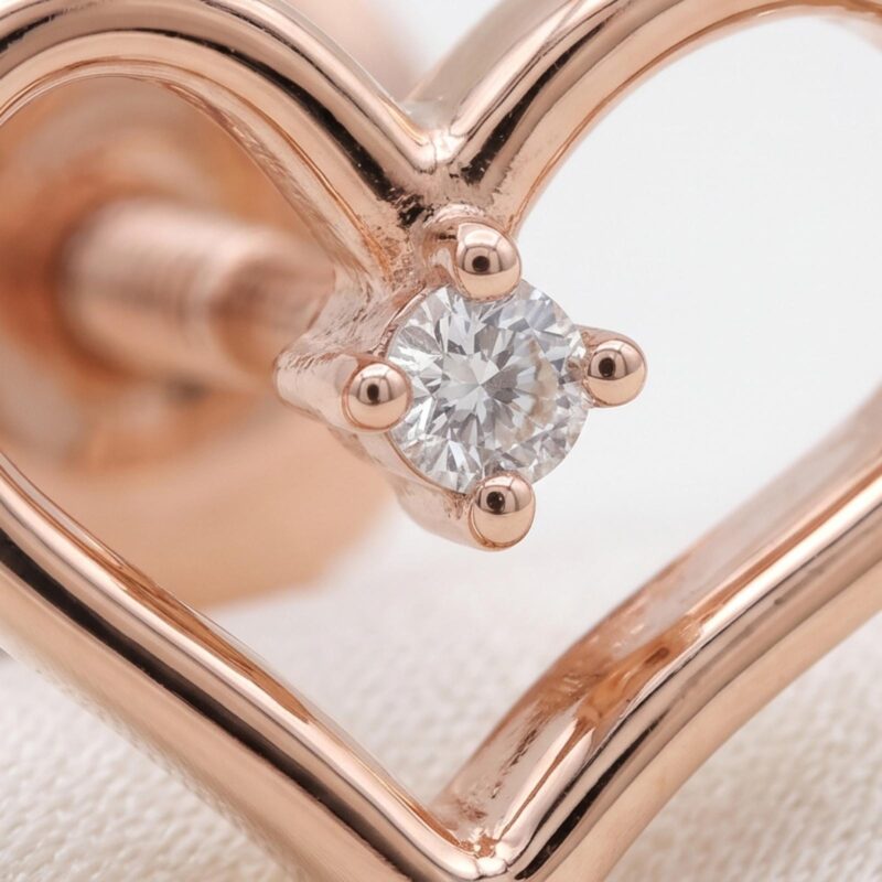 Alternative view of Experience the Beauty of Genuine Natural Diamonds Set in Premium 18K Gold Earrings with Elegant Designs from Bafleh Jewellery