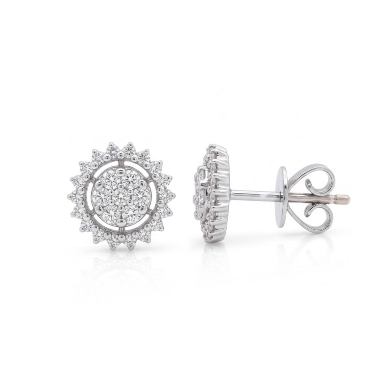 Elegant Natural Diamond Earrings Set in 18K Gold for Timeless Charm and Brilliant Beauty