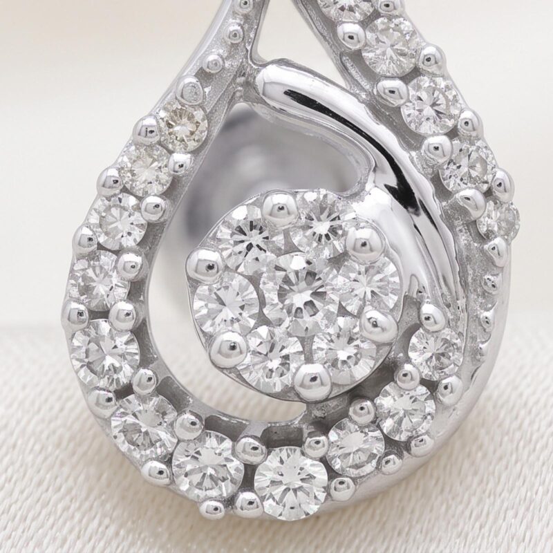 Alternative view of Celebrate Every Occasion with Stunning 14K Gold and Diamond Earrings from Bafleh Jewellery