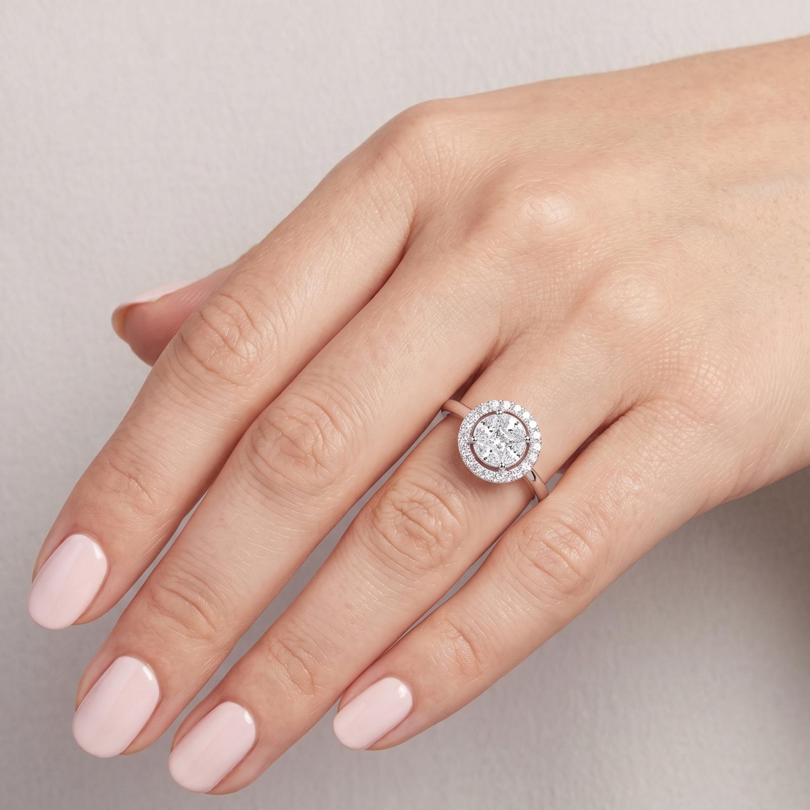 Beautiful 18K Gold Diamond Ring Collection - Image 5