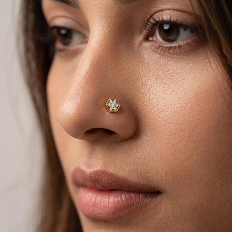 Alternative view of Elegant Natural Diamond Nosepin in 18K Gold