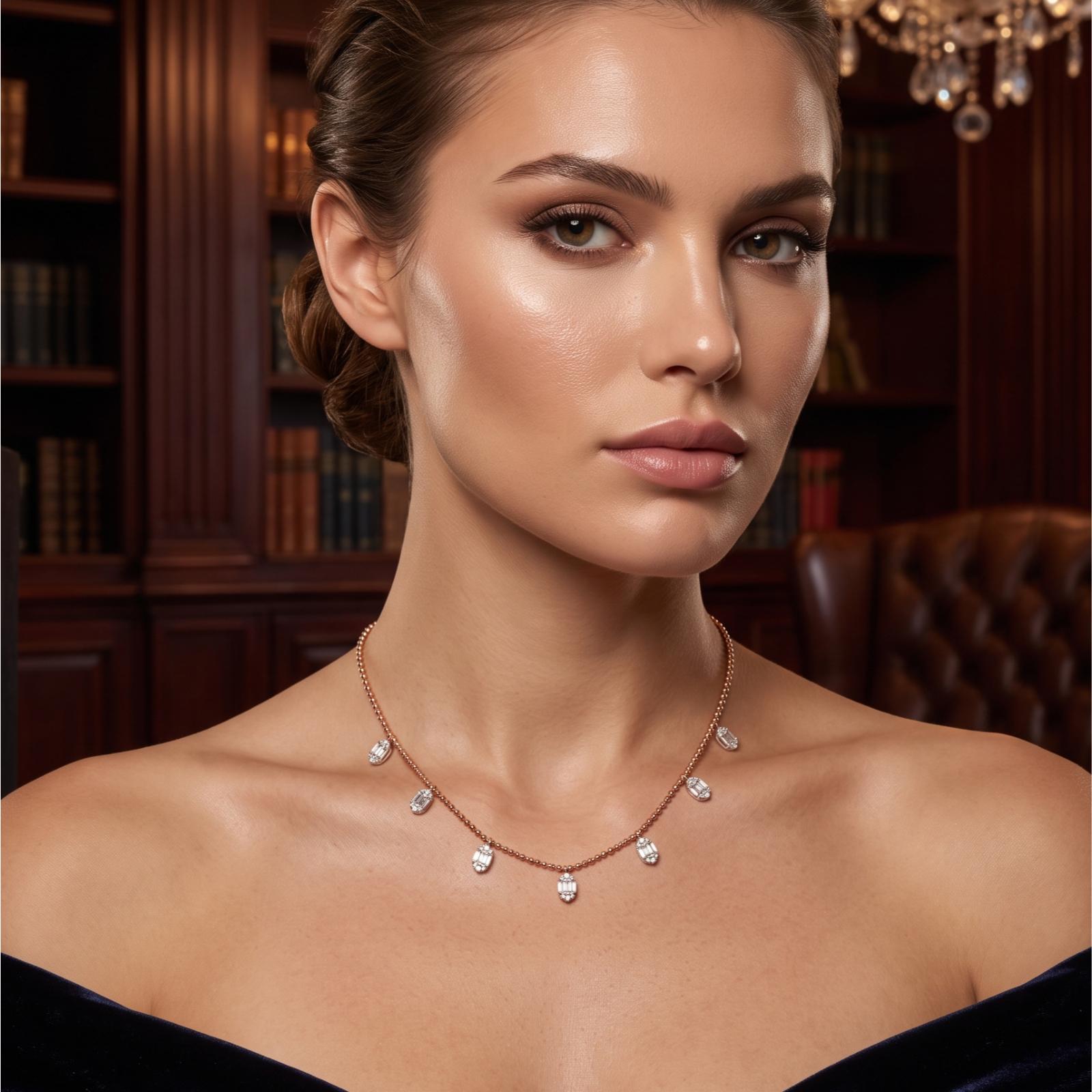 Discover the Beauty of Natural Diamond Necklace in 18K Gold - Image 3