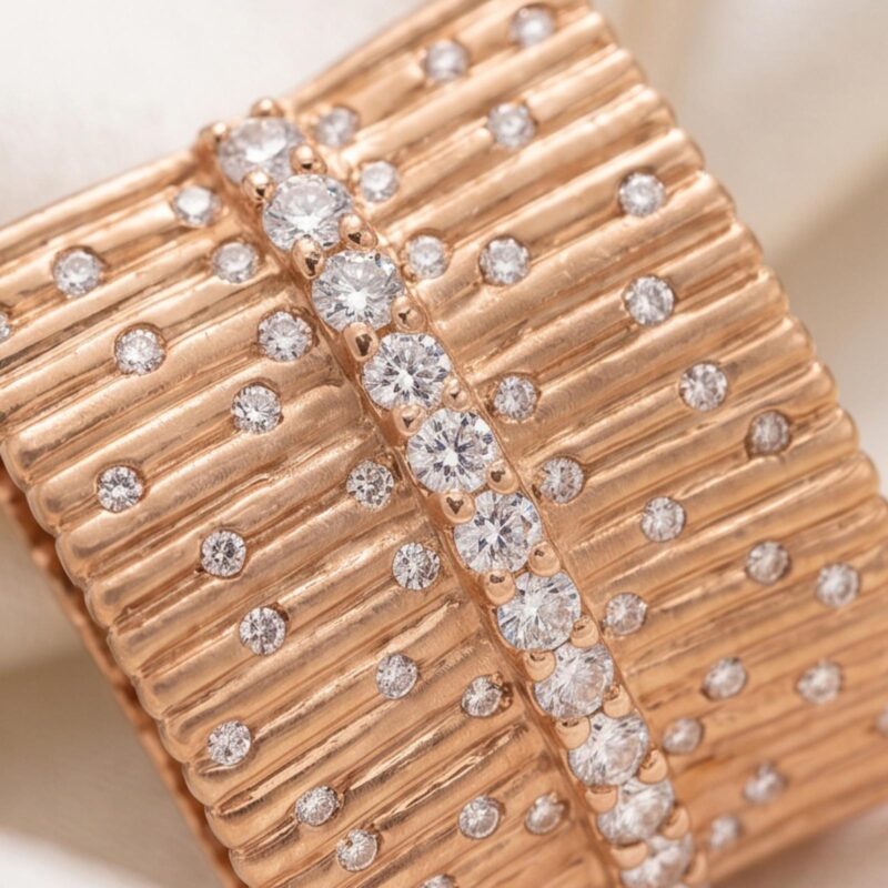Alternative view of Natural Diamond Necklace in 18K Gold | Bafleh Jewellery