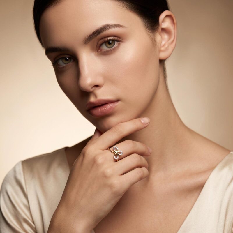 Alternative view of Timeless 18K Gold Lightweight Ring Featuring Brilliant Natural Diamonds