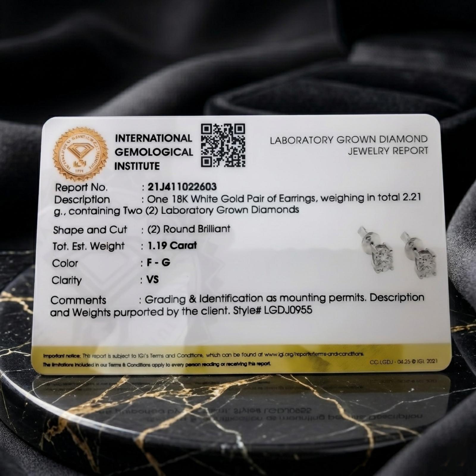 Premium Lab Grown Diamond Earrings in 18K Gold Collection by Bafleh Jewellery Crafted for Radiance, Sophistication, and Sustainable Luxury - Image 6